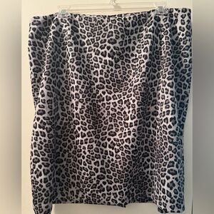 Kasper Black and Gray Animal Print Pencil Skirt 22W